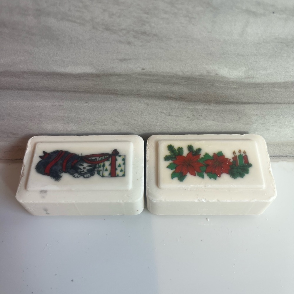 Vintage Katherine Gray French Milled Holiday Soap with Christmas Design 2 bars